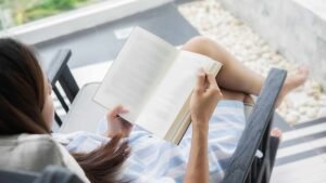 Short business Books to Read CoolBusinessMom